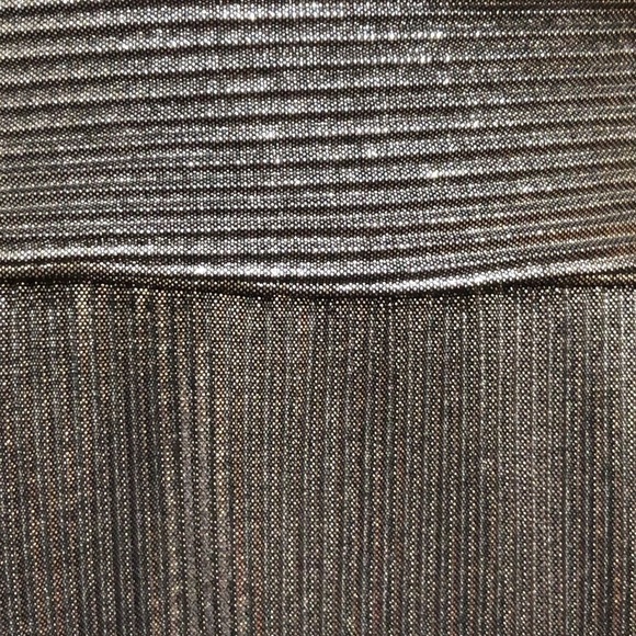 Likely Chandler Formal Maxi Dress Gown Size 8 Silver Pleated One Shoulder - Picture 3 of 12